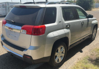 2010 GMC TERRAIN - AWD - LEATHER SEATS! - 5