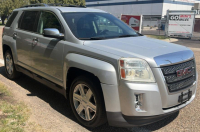 2010 GMC TERRAIN - AWD - LEATHER SEATS! - 8
