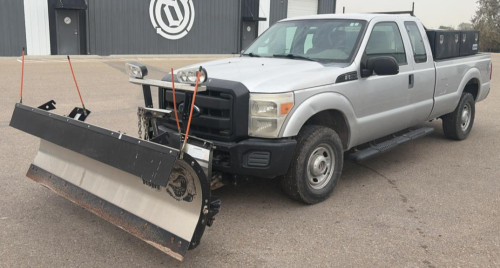 2011 FORD F-250 - 4X4!