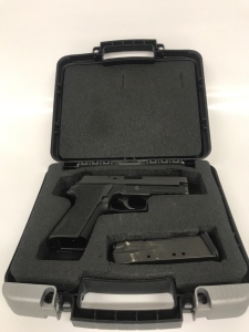 Sig Sauer p229, .40 S&W Semi Automatic Pistol