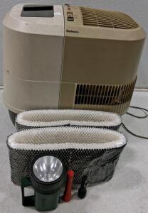 Holmes Console Humidifier, 2 New Filters, Manual Controls (Turns On)