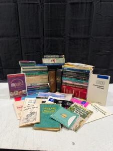 Lot of 40+ Medical, Chiropractic, Health & Wellness Books &ndash; Merck Manual, Orthopedics, Herbs