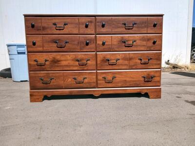 Traditional 9-Drawer Dresser, Wood Veneer, Metal Handles, Medium Brown Finish, 60&rdquo; Wide