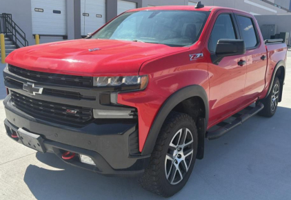 2020 CHEVROLET SILVERADO - 4X4!
