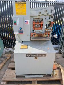 Uni-Hydro 30-8 Hydraulic Ironworker, 30 Ton Capacity, 3 HP Motor, 3/4" Punch in 1/2" Steel ( unable to test)