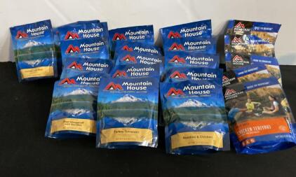 Mountain House Assorted Freeze-Dried Meal Pouches &ndash; 14 Pack, 2 Servings Each