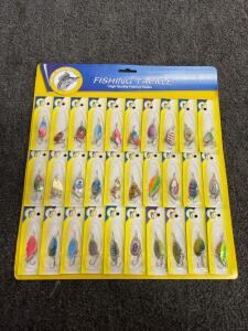 30 Piece Assorted Metal Spinner Fishing Lure Set &ndash; Multi-Color &ndash; Treble Hooks &ndash; High Quality Tackle