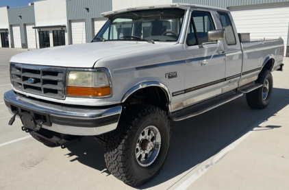 1996 FORD F-250 - 4X4!