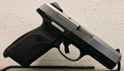 Ruger SR40 .40 S&W Semi-Automatic Pistol, Stainless Steel Slide, 4.14" Barrel, Serial 342-62761