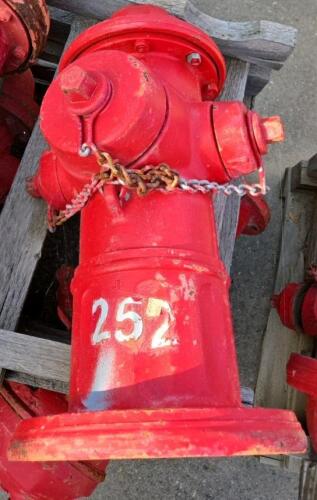 Dry Barrel Cast Iron Fire Hydrant, 6" Flanged Inlet, 2.5" Outlets, Heavy Rust, Red Paint