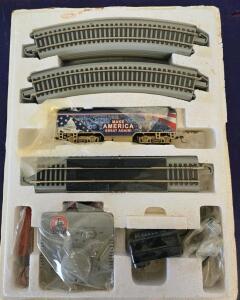 Hawthorne Village HO Scale Model Train Set - "Make America Great Again" Engine, Tracks, Controller