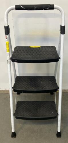 SocTone 3-Step Folding Step Ladder, Steel Frame, 500 lb Capacity, Non-Slip Wide Steps
