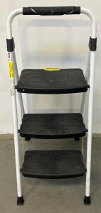 SocTone 3-Step Folding Step Ladder, Steel Frame, 500 lb Capacity, Non-Slip Wide Steps