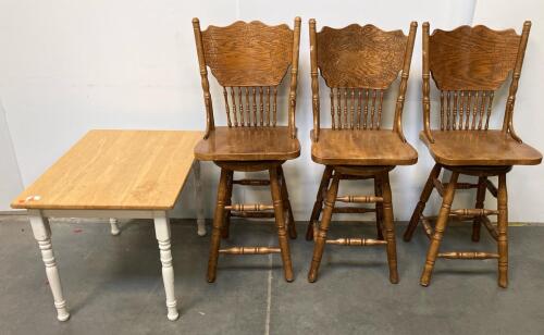 Traditional Farmhouse 4-Piece Set, Rectangular Wood Table with 3 Spindle-Back Chairs