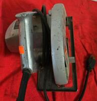 JCPenney 7 1/4" Circular Saw Model 1001E, 9 Amps, 5300 RPM, Made In USA Post Hole Digger, Rake, And Ballasts - 3