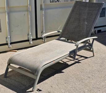 Outdoor Patio Chaise Lounge Chair with Adjustable Backrest and Armrests