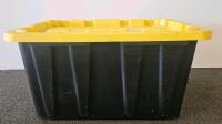 Mixed Lot: Black & Decker Tools, Central Pneumatic Spray Gun, Reese Lock, Golf Balls, Tote & Decor - 9
