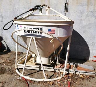 GAR-BRO 440-R 1 Cubic Yard Concrete Bucket, 8,600 lbs Max, 2023, Laydown Chute, Serial 28458-F