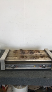 (1) J.J Connolly Hot Dog Roller Cooker