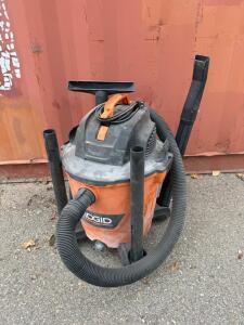RIDGID Wet/Dry Shop Vacuum, Approx. 12-16 Gallon Capacity, 5.0-6.5 Peak HP, Includes Attachments