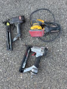 Senco SLP20 Nailer, Porter-Cable NS150C Stapler, DeWALT D26441 1/4 Sheet Sander Power Tool Set