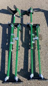 USG Sheetrock Magnesium Professional Drywall Stilts, Adjustable 18"-30", 235 lb Capacity ( Bay 3 )