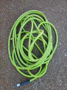 Heavy-Duty 5/8" Air/Water Hose, Bright Green, Estimated 50-100 ft Length