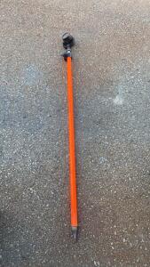 Pacific Survey Supply Survey Prism Pole, Fiberglass, 8.5 ft Extended, 5/8"x11 Thread, Orange ( Bay 4 )