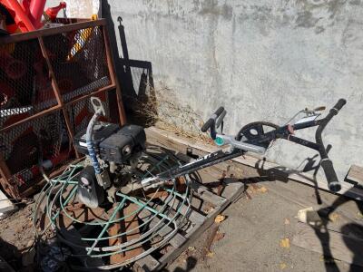 Briggs & Stratton Engine, 36" Walk-Behind Concrete Power Trowel, Manual Start, 4-Blade