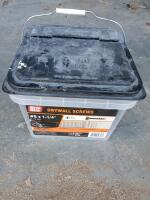 Grip Rite #6 x 1-1/4" Drywall Screws, Partial 25lb Container, Phillips Bugle Head, Coarse Thread - 2