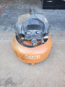 RIDGID OF60150HA 6 Gallon Pancake Air Compressor, 150 PSI, 120V, 1.5 HP, 2.6 SCFM @ 90 PSI