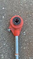 RIDGID Ratcheting Pipe Threader 1/2" NPT Die, 24" Handle, Manual Threading Tool- Bay 3 - 2