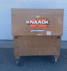 Knaack Jobsite Storage Box Model 4824, Steel, 48"x24"x28.5", Mobile with Shelves & Casters ( Carport )