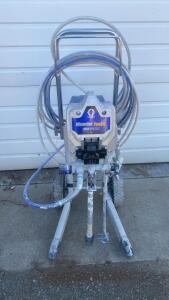 Graco Magnum ProX17 Airless Paint Sprayer, 0.75 HP, 3000 psi, 50 ft Hose - Powers On