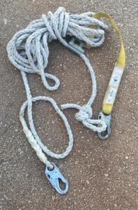 Fall Indicator Shock-Absorbing Lifeline Kit &ndash; 6 ft Lanyard, Rope Grab, 900 lbs Capacity - Bay 3