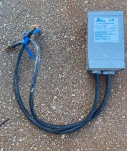 Acme 11683 General Purpose Transformer, 0.5 kVA, 120/240V to 12/24V, Single-Phase 3R Outdoor - Bay 3