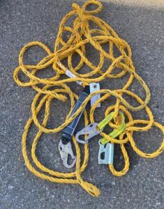 Guardian Shock-Absorbing Safety Rope Lanyard Kit, 25 ft, 6 ft Fall Arrest, 2 Snap Hooks, 1 Rope Grab - Bay 3