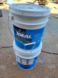(2) IDEAL Powr-Fish Pull Line 210 lb Blue 6500 ft Bulk Pail, Polyolefin, Model 31-340