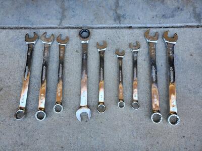 Husky SAE Combination Wrench Set 9-Piece, 1-1/4" to 13/16", Ratcheting and Standard Ends