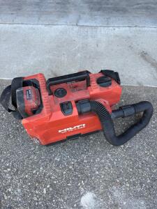 Hilti VC 75-1-A22 Cordless 22V Portable Vacuum, 3.0Ah Battery, 2.1 Gal, Hose & Strap (bay 2)