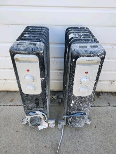 Oil-Filled 1500W Electric Radiator Heater, Manual Controls, 7 Fins, Black, Casters, Set of 2