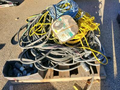Bulk Lot Heavy Duty Commercial Extension Cords & Power Cables, 3-Wire/4-Wire, Twist-Lock Plugs