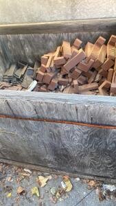 Large Lot &ndash; Standard Fire Bricks, Reddish Brown, Approx. 120 Mixed Whole & Partial, 9"x4.5"x2.5"