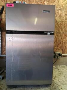 Magic Chef HMDR310SE 3.1 cu. ft. Mini Refrigerator with Top Freezer, Stainless Steel