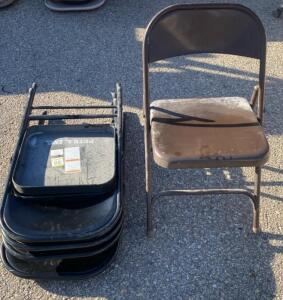Set of 5 Brown/ Black Metal Folding Chairs, 18"x18", 300 lbs Capacity, Stackable, Lightweight ( Bay 2 )