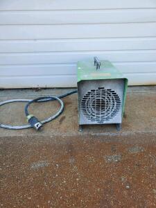Patron E9 Electric Industrial Heater, 9kW, 240V, 30,700 BTU/hr, NEMA 14-50P Plug
