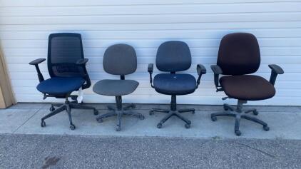 Set of 4 Office Chairs &ndash; Mesh & Task Types, Adjustable Features, Blue/Grey/Black