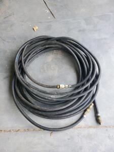 30 ft 3/4" Hydraulic Hose with NPT Fittings, 3,000 psi, SAE100R1AT Standard