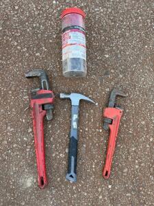 Pipe Wrench Set Superior Tool 18" & 14", Claw Hammer, Haul-Master Stretch Cord Kit