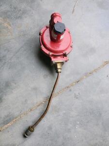 Fisher R622H-JQJ Propane/Natural Gas Second Stage Regulator, 7/32" Orifice, 8-12" WC, 1/2" FNPT